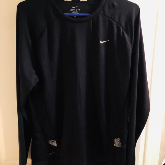 Nike dry fit long sleeve - Picture 1 of 1